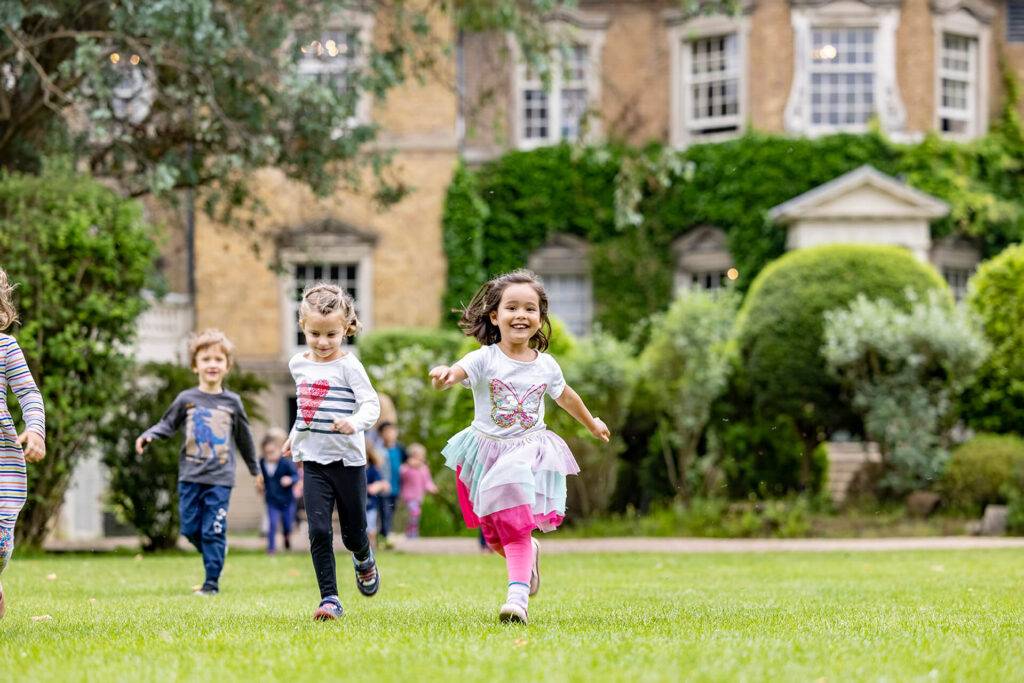 children running