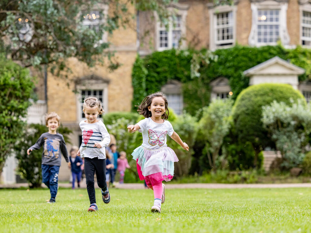 children running