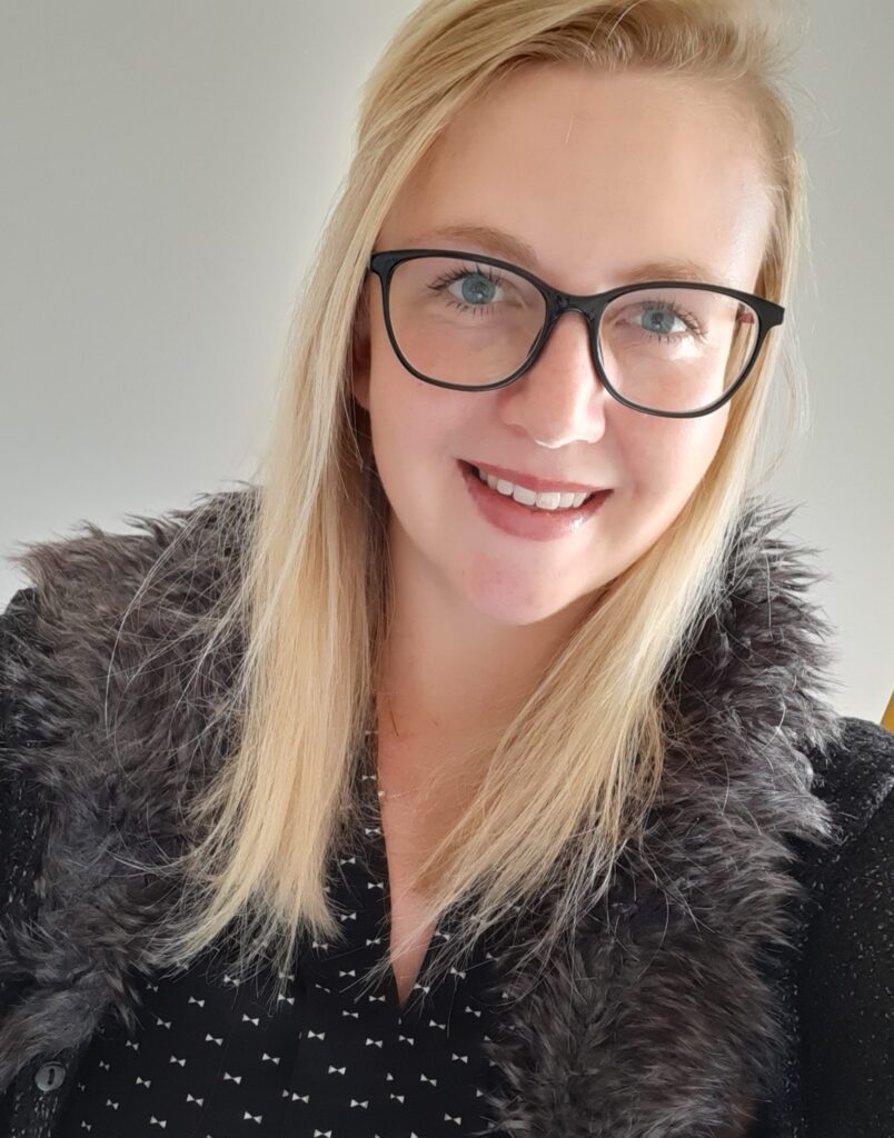 photo of Laura Dedelot