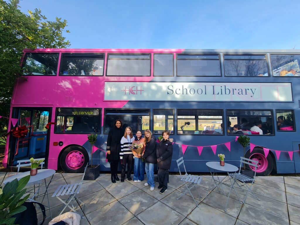 Twickenham MP Munira Wilson opens Hampton Court House School Bus Library during National Storytelling Week